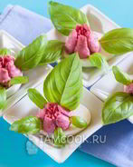 Яйца, фаршированные сельдью