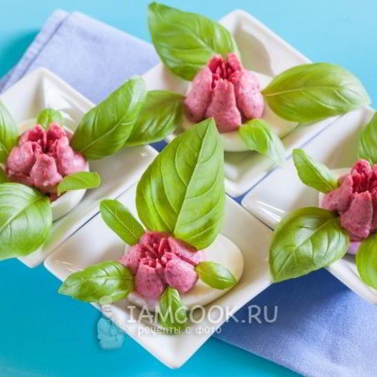 Рецепт яиц, фаршированных сельдью