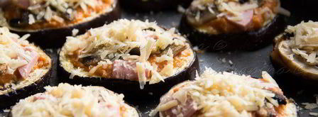 мини-пиццы на баклажане с соусом пассата и сыром джюгас. Шаг 13