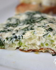 Фриттата с цуккини и фетой