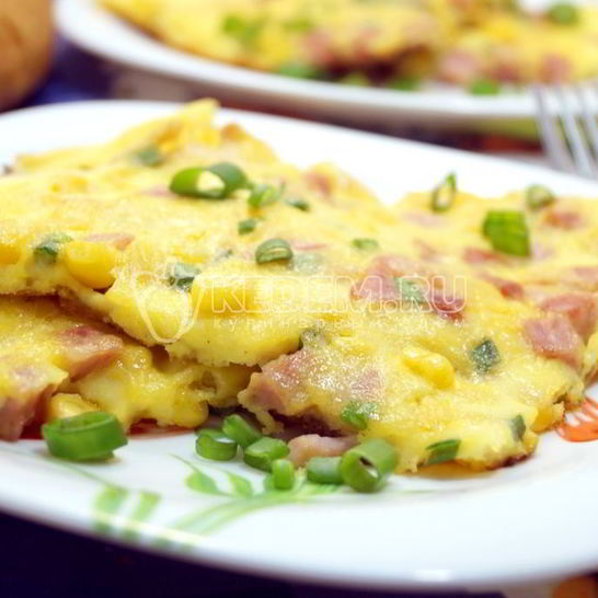Рецепт омлета с колбасой и кукурузой бонди