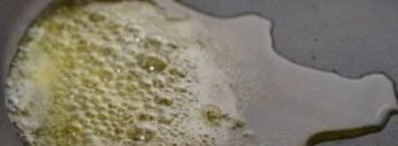 омлет с креветками. Шаг 4