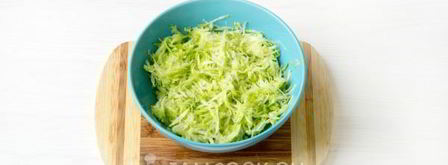 омлет с помидорами, кабачками и сыром в духовке. Шаг 4