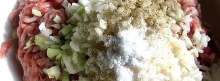 омлет с тефтельками мишка под одеялом. Шаг 7