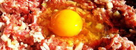 омлет с тефтельками мишка под одеялом. Шаг 8