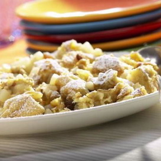 Рецепт шмарна — кайзеровского омлета с грушами и грецким орехом