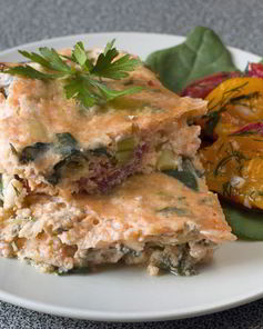 Творожный омлет с зеленью и овощами