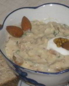 Фасолевый паштет с карамелизированным луком и имбирем