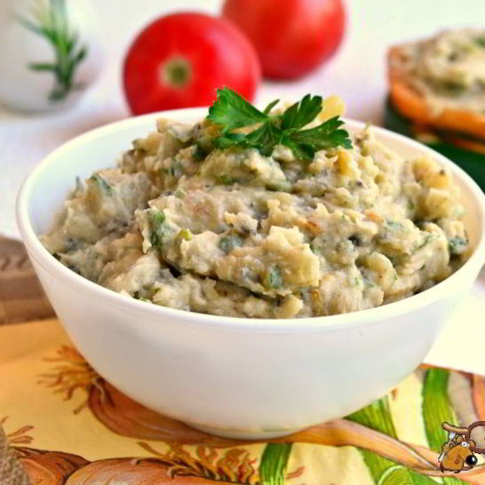 Рецепт паштета из фасоли с луком и оливками
