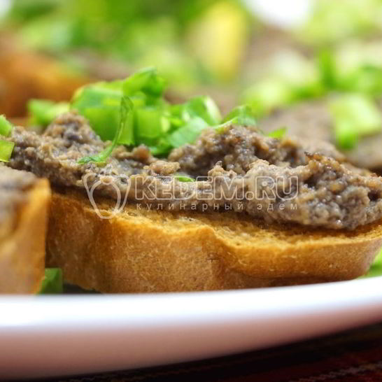 Рецепт паштета из куриной печени с грибами