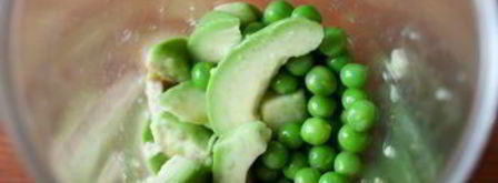 паштет из зеленого горошка и авокадо с мятой. Шаг 3