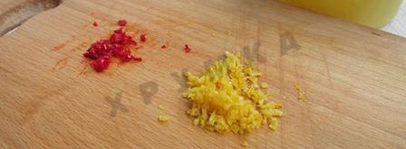 роллы из блинов с начинкой. Шаг 5