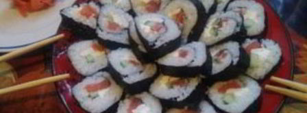 роллы с форелью и сливочно-творожным сыром. Шаг 6