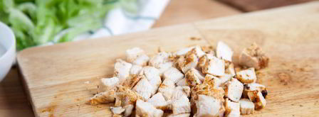 роллы с куриной грудкой и салатом. Шаг 5