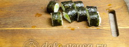 роллы с огурцом каппа маки. Шаг 8