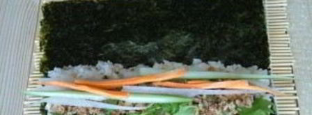 роллы с тунцом консервированным. Шаг 3