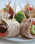 Закусочные роллы из хлебцов