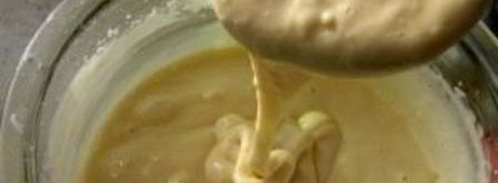 быстрый рулет на сгущенном молоке. Шаг 3