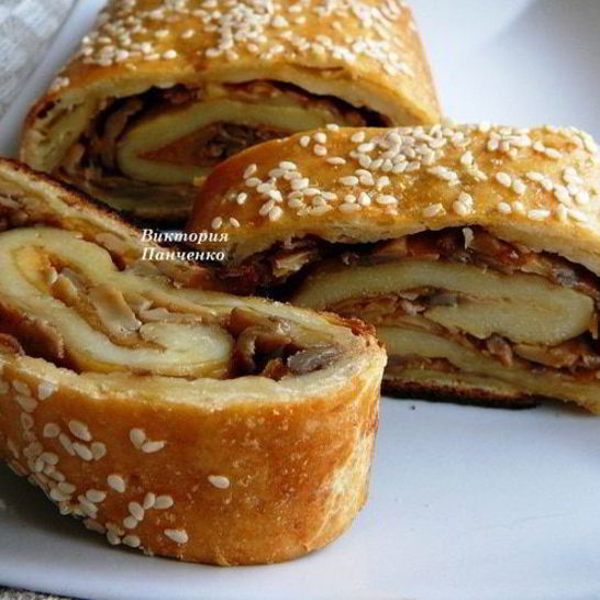 Рецепт картофельного рулета с шампиньонами