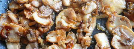 картофельный рулет с шампиньонами. Шаг 3