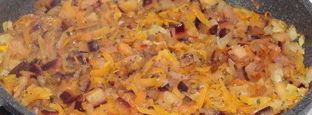 куринные рулетики с начинкой из слив. Шаг 3