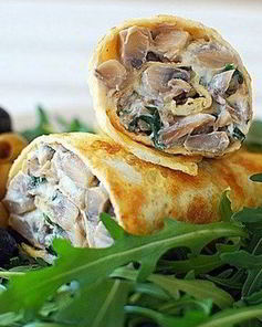 Омлетный рулет с грибами и рикоттой