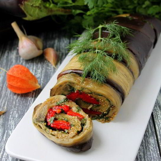 Рецепт рулета из баклажанов и запеченного перца