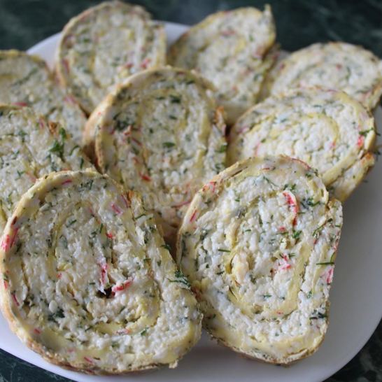 Рецепт рулета из крабовых палочек