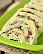 Рулет из лаваша с селедкой