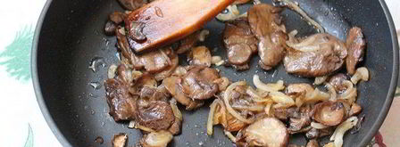 рулет из мясного фарша с капустой. Шаг 2