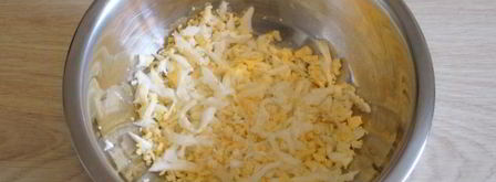 рулет с сыром и зеленью. Шаг 4