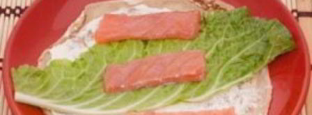 рулетики из блинов с семгой. Шаг 6