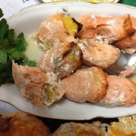 Рецепт рулетиков из форели с апельсинами