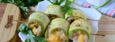 рулетики из кабачков с куриной грудкой. Шаг 7