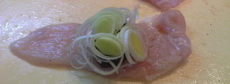 рулеты куриные объедение. Шаг 3