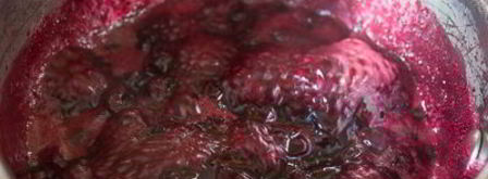 шоколадный рулет с пьяной вишней. Шаг 17