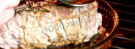 свиной рулет с клюквой. Шаг 13