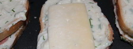 хрустящие сэндвичи с соусом бешамель. Шаг 7