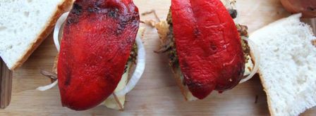 сэндвич с томленой телятиной, запеченным перцем и дор блю. Шаг 4