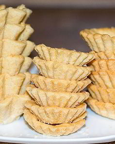 Домашние тарталетки для праздничной подачи закусок