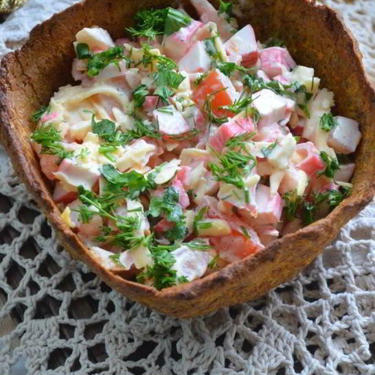 Рецепт хлебной тарталетки с салатом лито