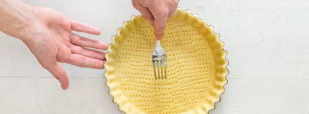 тарталетка со сливочным сыром с помидорами, цуккини и рукколой. Шаг 2