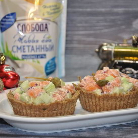 Рецепт тарталеток из отрубей с салатом из семги
