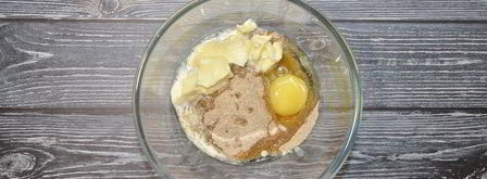 тарталетки из отрубей с салатом из семги. Шаг 3