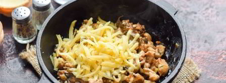 тарталетки с грибами, курицей и сливками. Шаг 6