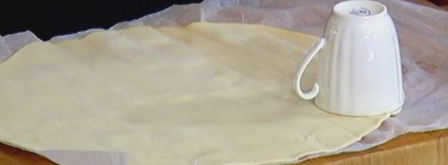 тарталетки с карамелизированным луком и фетой. Шаг 4