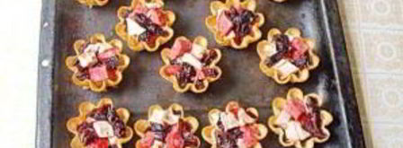 тарталетки с мясом, фруктами и сыром. Шаг 4