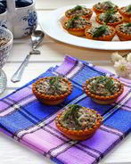 Тарталетки с шампиньонами