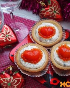 Закуска в тарталетках с несладкой начинкой для влюбленных