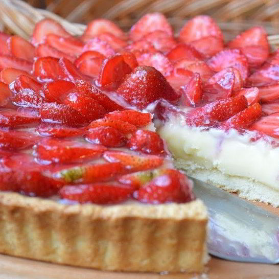 Рецепт клубничного тарта с заварным кремом